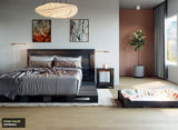 The Oversized Queen Pallet Bed